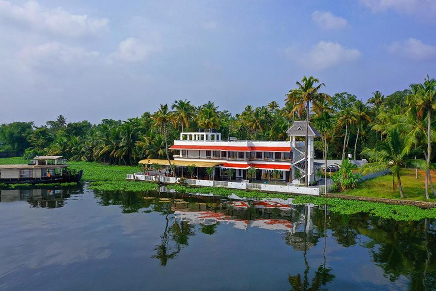 Vembanad Village Backwater Resort Alappuzha Exteriér fotografie